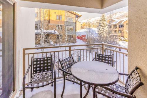 Dulany at the Gondola - image 12