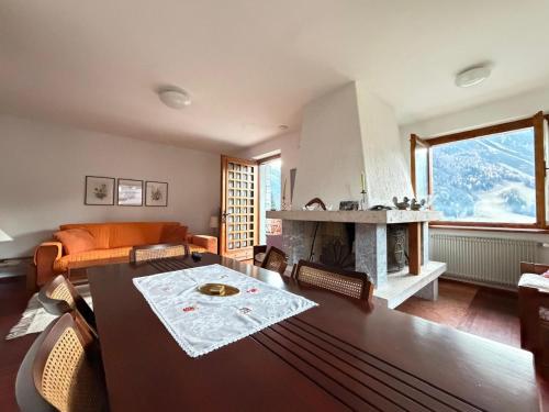 Vista mozzafiato sulle Dolomiti Friulane in Forni Di Sopra