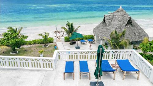 Zen-Zanzibar Beach Front Villa – khách sạn tại Uroa