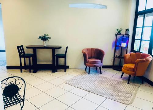 Ester`s Place in San Rafael