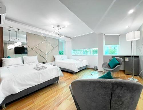 Wyka Hotel – Trujillo, NY