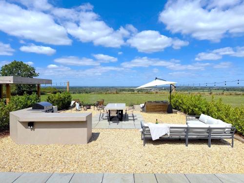Kert, Countryside Retreat with Hot Tub near Bicester Village in Boarstall