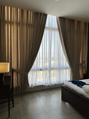 Luxury 2-Bedroom Apartment with Balcony Skypark One Gulberg Greens Islamabad - image 6