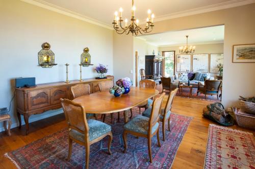 Létesítmények, 250 négyzetméteres, 4 hálószobás Villa 3 fürdőszobával Ferny Creek területén (Boyanda at Ferny Creek - Heart of the Dandenongs) in Ferny Creek