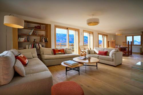 Chalet Biola Vu - OVO Network
