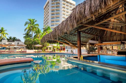 Swimming pool, Sunscape Dorado Pacifico Ixtapa - All Inclusive in Ixtapa