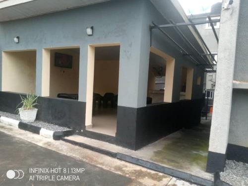 Balkons/terase, Rosecourt Hotel & Suites in Enugu