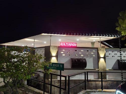 Sun Vista Home by Ipoh Maju Stay in Falim