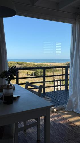 ALMAR Cabaña Boutique Frente al Mar (ALMAR Cabana Boutique Frente al Mar) in ลา เปเดรรา