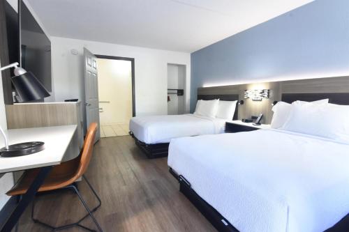 Best Western Point South