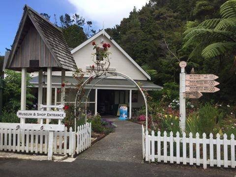 Modern, Light & Warm Central Warkworth in 沃克沃斯