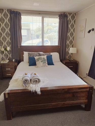 Modern, Light & Warm Central Warkworth in 沃克沃斯