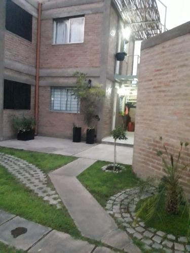 pequeña Allegra 2