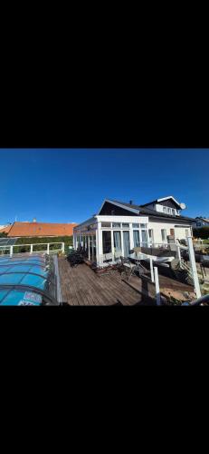HOUSE with pool & big varenda in Kirseberg