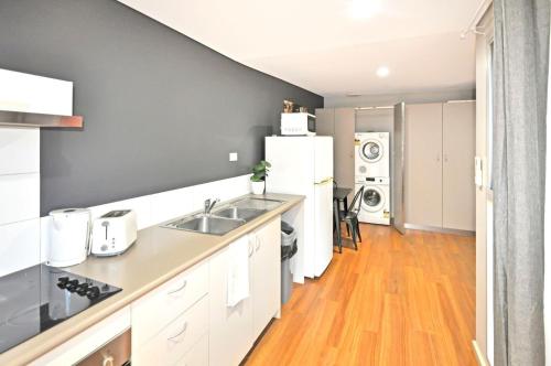 Substantial Studio 1x1 in 포트 헤들랜드