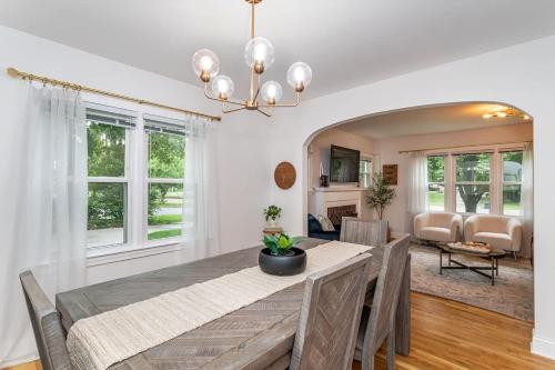 3 bed 2 bath-Walk to Jack Trice Stadium - image 11