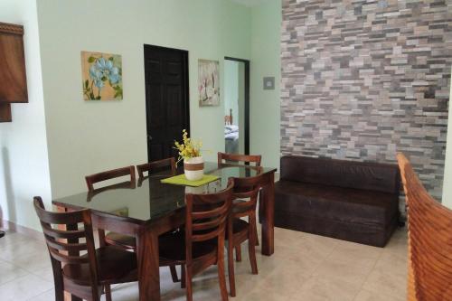 Restaurant, Beach House In Punta Leona with private Pool in Herradura