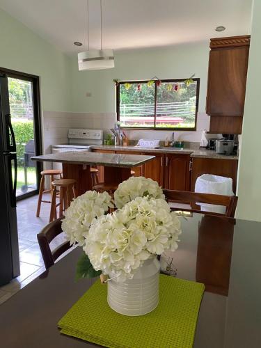 Beach House In Punta Leona with private Pool in Herradura