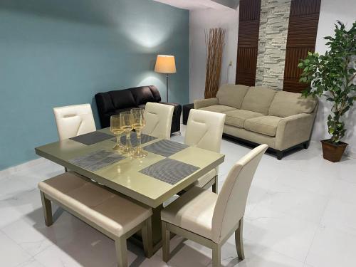 The Comfort Zone in Nuevo Laredo