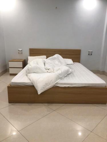 Classic Hotel in Hoan Kiem District - Hang Bong/Quan Su