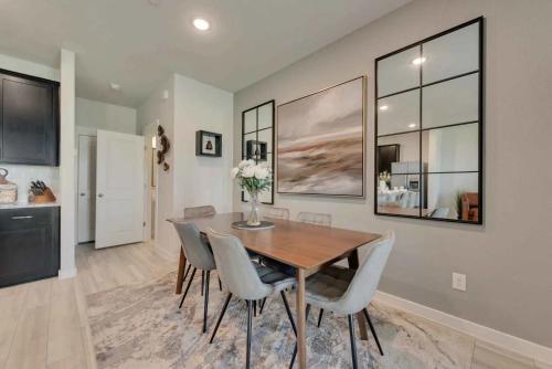 3BD TownHome Tavolo Pk F Worth FW001 in Benbrook (TX)