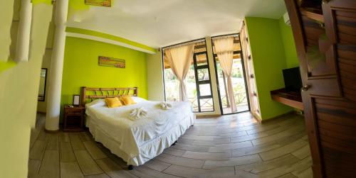 1 queen bed