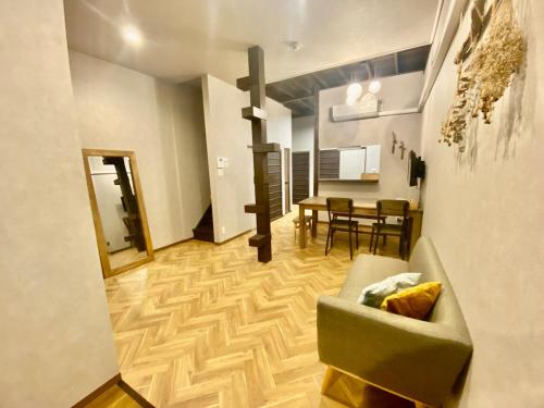 Traditional Japanese style house なにわ鶴橋庵