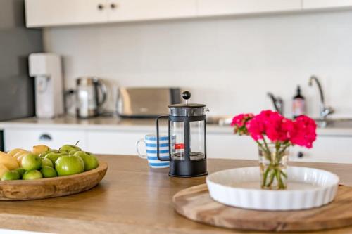 The Point Beach House Middleton - No Linen Included in Πορτ Έλιοτ