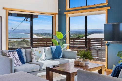 Zenith, Coles Bay