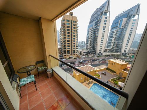 Happyland JBR Dubai Hostel - image 9