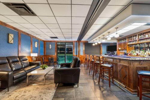 Pub/salon, Wingate by Wyndham Round Rock Hotel & Conference Center in Round Rock (TX)