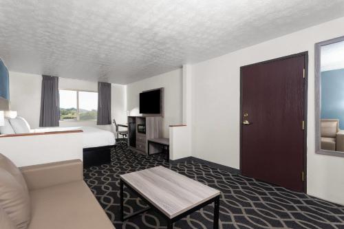 Baymont by Wyndham Piqua - image 2