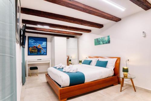 Domus Martis Elegant Suites - Just 20 meters from Verona Cathedral