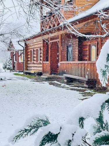 «У полоні гір» - Verkhovyna