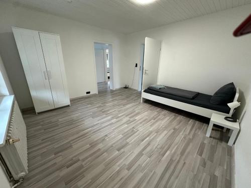 HAI1 - Moderne Unterkunft mit Einzelzimmer in Hainburg