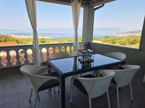 Apartman Aleksandar s nezaboravnim pogledom in Mali Dol
