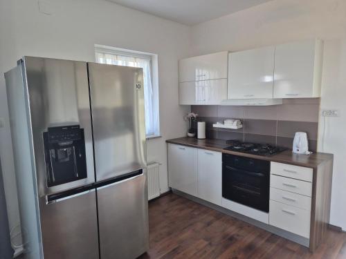 Apartman Aleksandar s nezaboravnim pogledom in Mali Dol