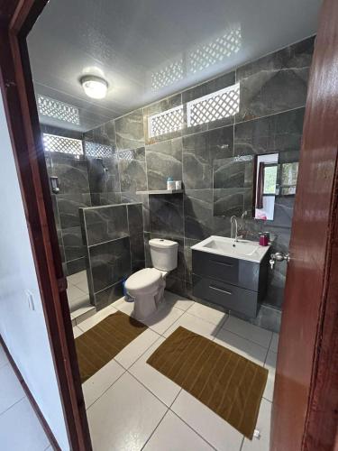 Fare RekaReka - Fakarava in Fakarava