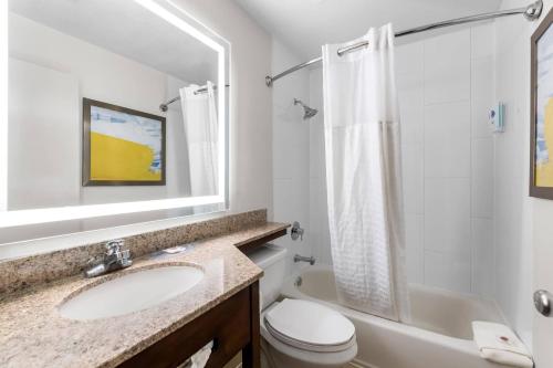Comfort Inn Nashville West - image 2