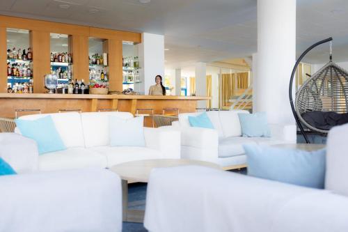 Bar/ Salón, HOTEL SISSY in Kamena Vourla