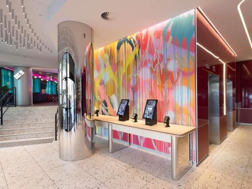 Travelodge Hotel Sydney - image 44