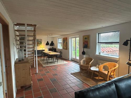 Hyggelig 2 plans villa i Hørning