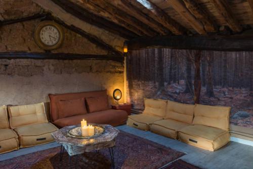 DeMaJia. Casa entera: en Castillejo de Robledo in Castillejo de Robledo