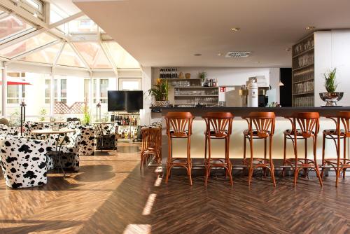 Pub/Lounge, ACHAT Hotel Neustadt an der Weinstraße in Neustadt an der Weinstraße