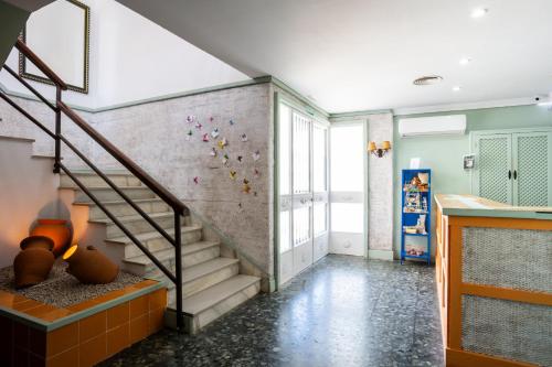 Vestíbulo, Hotel Marhava in Jerez de la Frontera Centro Ciudad