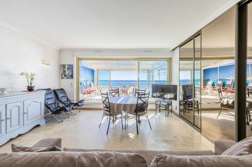 Splendid Apartment 2BR 6P – Cannes - image 5