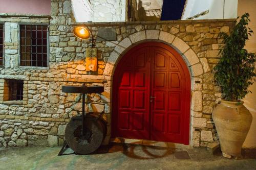 small luxury hotel 1800