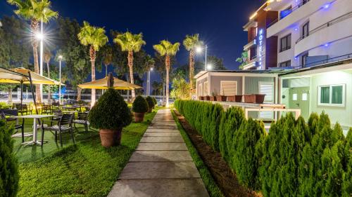 Restaurant, MIRANDA HOTEL in Boukhalef