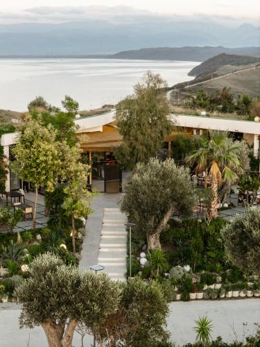 Restorāns, Cape of Rodon Resort, Green Village in Fushë-Draçi