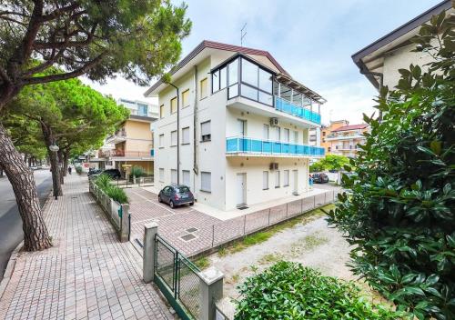 Bilocali Casa De Lazzari - Piazza Brescia - Adria Holiday Jesolo - FAMILY APARTMENTS